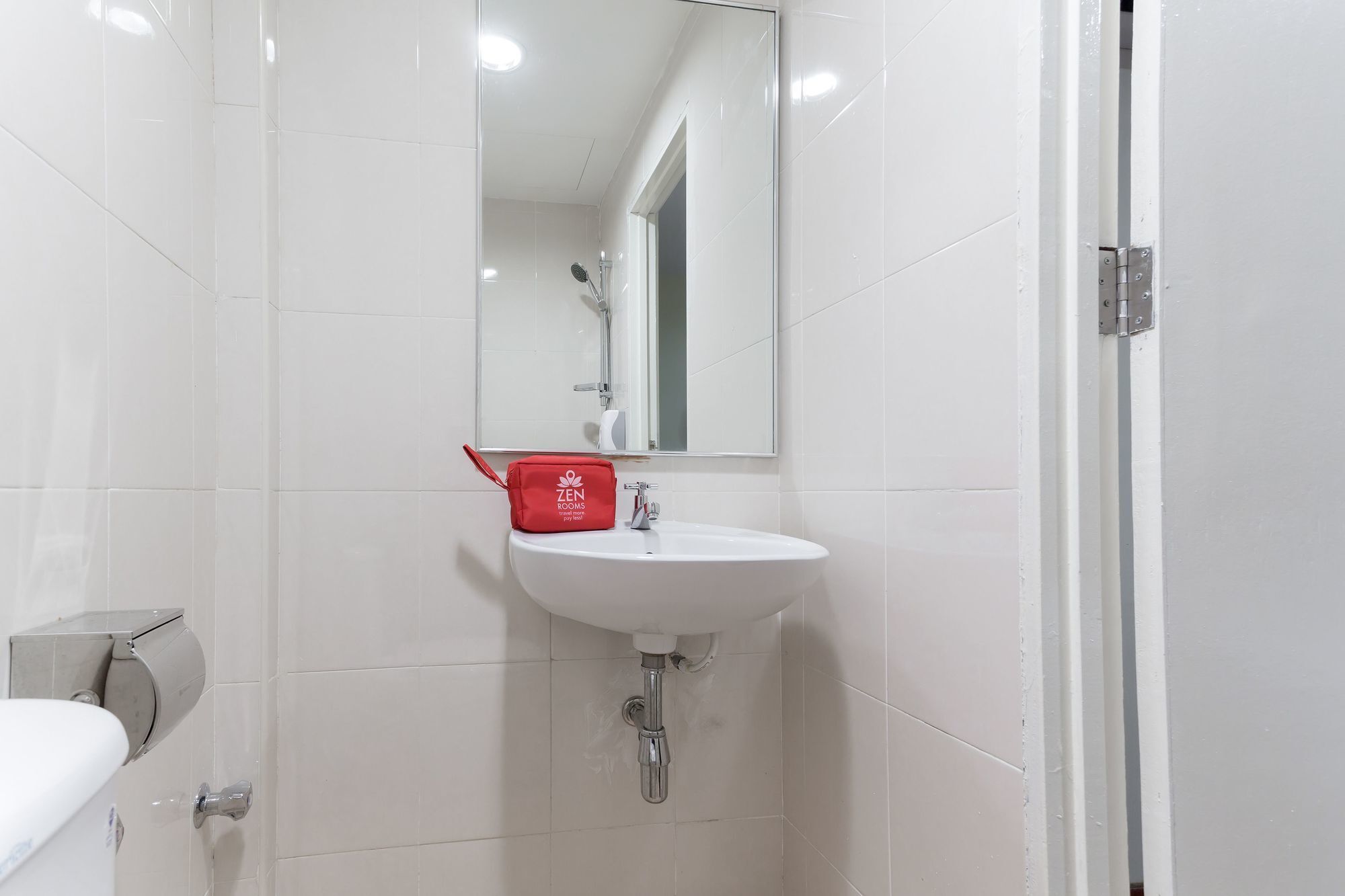 Zen Rooms Basic Sentul كوالالمبور المظهر الخارجي الصورة